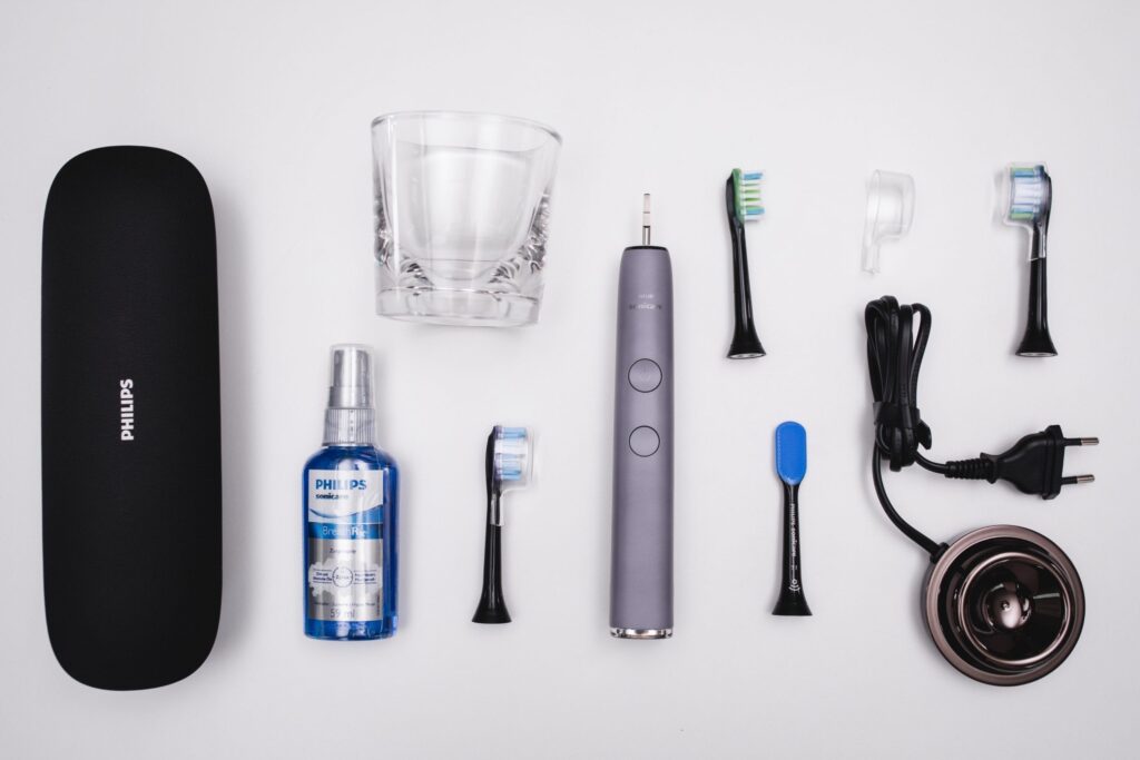 Elektrisk tannbørste Philips DiamondClean med deler